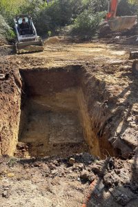 Terrassement pour installation d’un assainissement non collectif à Lourmarin