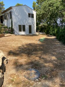 Installation d’un dispositif d’assainissement individuel par FOGEGA à Lourmarin